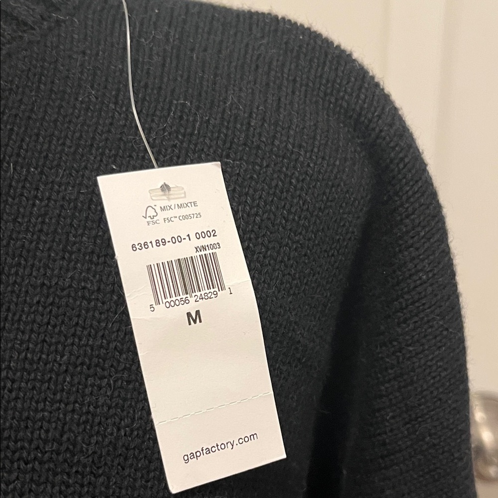 GAP Heavy Black Turtleneck Sweater - Picture 3 of 6